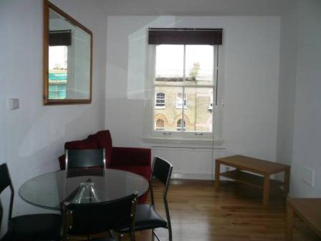 			YOU DON'T BEAT THIS FOR LOCATION, 2 Bedroom, 1 bath, 1 reception Flat			 Elgin Avenue, MAIDA VALE